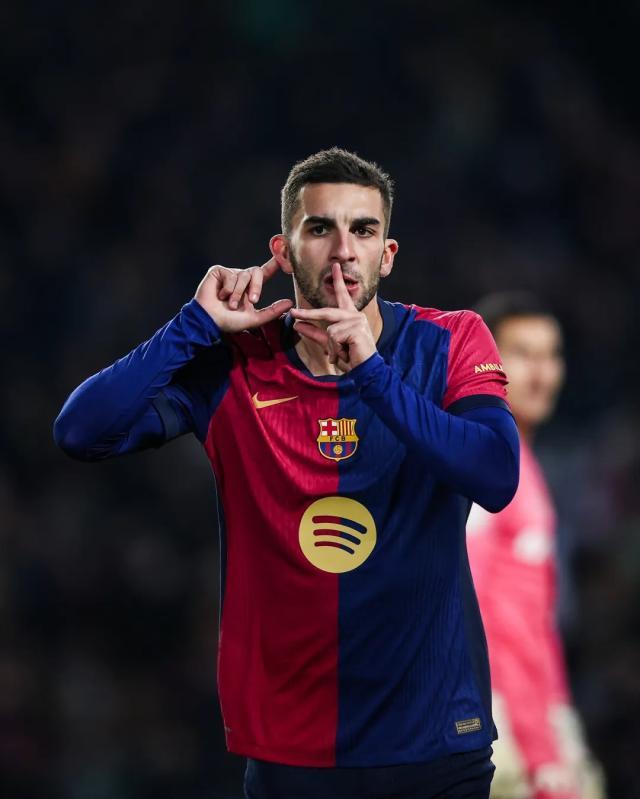 1736983374121013403.jpg 1736983217960.jpg